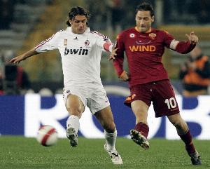 托蒂：離開羅馬哭了三周2004年差點(diǎn)去皇馬 大羅甚至比梅西更強(qiáng)