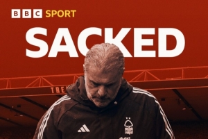 人生?。“牟?月奪歐聯(lián)6月從熱刺下課，9月上任森林10月再遭解雇