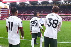 切爾西半場換3人！凱塞多 吉滕斯 吉烏換下拉維亞 加納喬 桑托斯