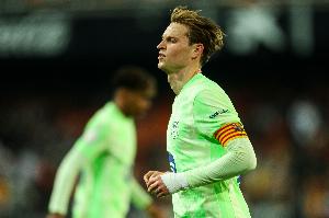 塞爾電臺(tái)：赫羅納今晚開場(chǎng)也將靜止抗議海外賽，巴薩尊重對(duì)手決定