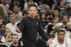 客戰(zhàn)獨(dú)行俠！米奇-約翰遜：我還沒確定揭幕戰(zhàn)的首發(fā)陣容