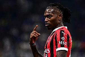 意天空預(yù)測(cè)米蘭vs佛羅倫薩首發(fā)：米蘭踢3511萊奧單中鋒，里奇首發(fā)