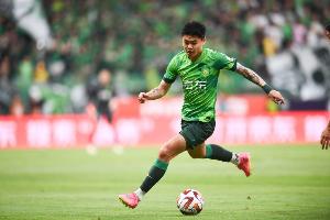 楊立瑜完成中國頂級聯(lián)賽出場200場，97年齡段第1人