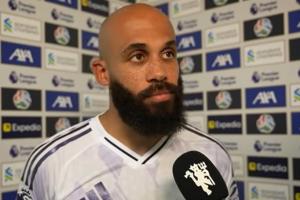 客場(chǎng)消音器！姆伯莫：利物浦球迷一直在噓，在他們面前進(jìn)球很爽