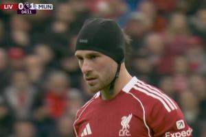 掙扎！麥卡剛在國(guó)家隊(duì)雙響，但俱樂部10場(chǎng)0球今日還遭隊(duì)友誤傷