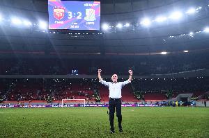 英媒：海港主帥穆斯卡特執(zhí)教告吹后，流浪者重啟與丹尼-羅爾談判