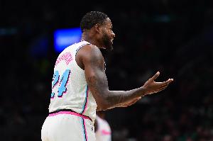 籃網(wǎng)官方：海史密斯右膝在恢復(fù)過程中出現(xiàn)腫脹 八周后重新評(píng)估