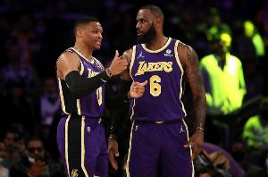 威少覺得詹姆斯不真誠 原因包括老詹說不出《教父》臺詞一事