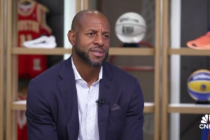 一哥：當(dāng)然想在中國投資 整個美國才3.5億人 中國籃球迷就有3億