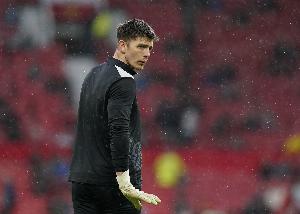 天空：紐卡激活波普合同延長條款，續(xù)約至2027年