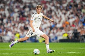 父親：你該去問問尤文新管理層，他們會以1500萬歐出售赫伊森嗎？