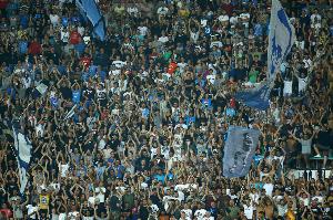 米體：180名那不勒斯球迷在埃因霍溫被捕，本場歐冠被視為高風險