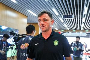 博主：國安結(jié)束肇慶三日訓練，今天一早啟程前往中國香港