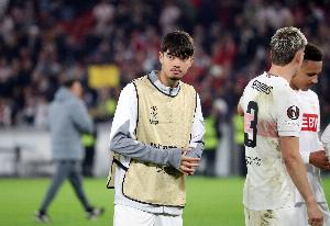 記者：曼城關(guān)注斯圖加特18歲天才卡托維奇，球員目前無意轉(zhuǎn)會