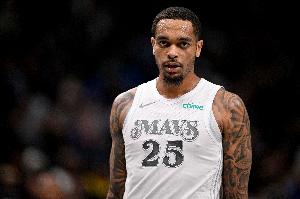 3犯了！PJ-華盛頓半場僅出戰(zhàn)11分鐘 5中4&三分3中2高效拿10分