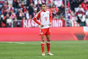 弗洛因德：穆西亞拉恢復(fù)進(jìn)展不錯(cuò)，但距離復(fù)出還需要一段時(shí)間