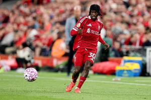 羅馬諾：弗林蓬肌肉受傷，賽后將接受利物浦工作人員的評(píng)估