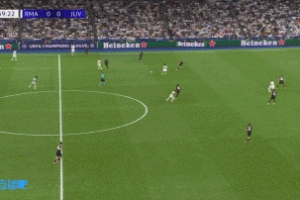 錯(cuò)失良機(jī)！迪亞斯做球，姆巴佩半單刀射門被撲