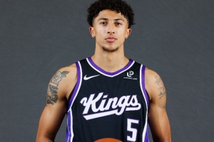 隊記：國王24號秀克利福德右腿筋拉傷 一周后重新評估