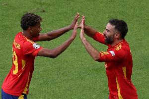 ??世體：亞馬爾言論引發(fā)皇馬隊(duì)內(nèi)強(qiáng)烈不滿！卡瓦哈爾準(zhǔn)備約談他