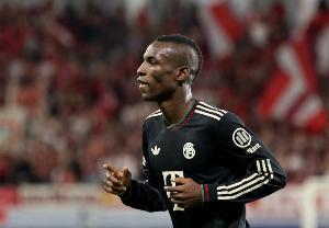 德媒預(yù)測(cè)拜仁vs門興首發(fā)：杰克遜突前，凱恩、迪亞斯、卡爾首發(fā)