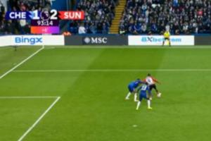 2V1沒扛過！托辛+查洛巴被布羅比單人牽制，后者助塔爾比打進絕殺