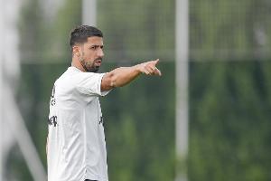 赫迪拉批維尼修斯換下態(tài)度：這種行為不可接受，毀掉了完美的比賽