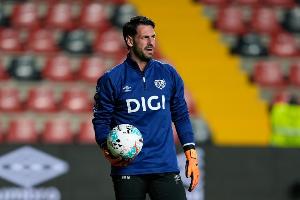 西甲連續(xù)三場零封！阿根廷29歲門將巴塔拉成為巴列卡諾新守護神