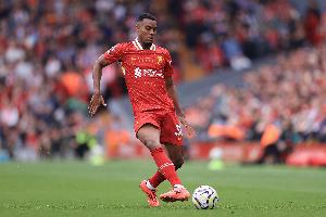 斯洛特：赫拉芬在傷員中的恢復(fù)情況是最好的，有望在下輪聯(lián)賽復(fù)出