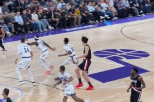 硬起來！楊瀚森剛上場被凱斯勒打2+0 回過頭馬上隔人放籃回應！