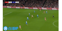 再下一城，安努斯射門被撲，薩卡跟進(jìn)補(bǔ)射破門
