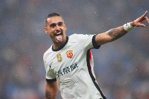 滬媒：海港末輪拿1分即可實(shí)現(xiàn)中超三連冠，很顯然優(yōu)勢很大