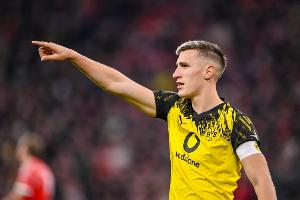 德媒：施洛特貝克可能下周繼續(xù)缺戰(zhàn)曼城，這對多特是個巨大損失