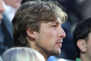 拉亞盛贊助教海因策：球隊的防守這么好，他功不可沒