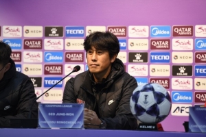 成都蓉城賽前新聞發(fā)布會(huì)：球隊(duì)已做好充分準(zhǔn)備，力爭(zhēng)踢出精彩比賽