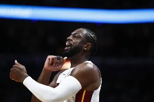 鮑威爾：韋德是我兒時喜愛的球星 一直在學(xué)習(xí)他的打法和心態(tài)