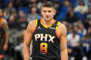 太陽阿倫：馬刺持球壓迫很強籃下還有文班 能創(chuàng)造好出手機會不易