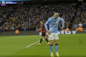 1米95高佬！哈蘭德高速單刀后上演機器人慶祝??