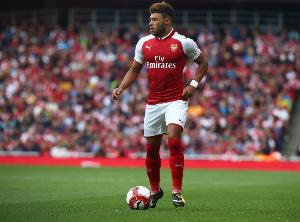 人無再少年！保持狀態(tài)，32歲張伯倫正隨老東家阿森納U21進(jìn)行訓(xùn)練