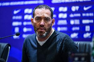 津媒：頻繁換帥導(dǎo)致亞泰戰(zhàn)術(shù)無(wú)法延續(xù)，屢屢最后時(shí)刻失分如被詛咒