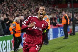 范戴克：去年2-0戰(zhàn)勝皇馬的比賽當(dāng)之無愧 我們需要球迷的支持