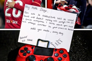 阿諾德寫卡片紀(jì)念若塔：永遠(yuǎn)記得我們的美好時(shí)光，每天都在想念你