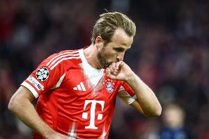 ??西媒：沙特?cái)y巨額報(bào)價(jià)加入爭(zhēng)奪凱恩，巴薩無(wú)力匹配已放棄引進(jìn)