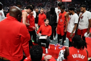 楊毅：說斯普利特會(huì)重用楊瀚森的是想當(dāng)然 姚明當(dāng)年也有相似境遇