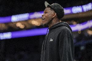 明日森林狼對(duì)陣尼克斯！華子缺陣4場(chǎng)后狀態(tài)升級(jí)為出戰(zhàn)成疑