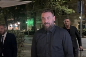 迪馬濟(jì)奧：德羅西已經(jīng)抵達(dá)熱那亞，本周四正式簽約成為球隊新主帥