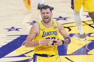 東契奇：非常享受和這些家伙一起打球 所有上場球員都全力以赴