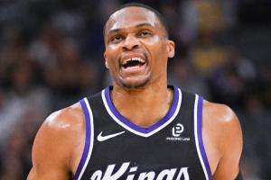 春風(fēng)許我再少年！威少13中9砍下23分16板10助 拿下第204次三雙！