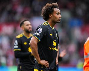 前球探：曼聯(lián)冬窗不會放走梅努和齊爾克澤，你需要這些球員