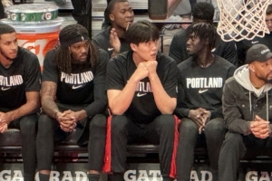 開拓者媒體人：楊瀚森每場就體驗(yàn)5分鐘還不如發(fā)展聯(lián)盟打30分鐘